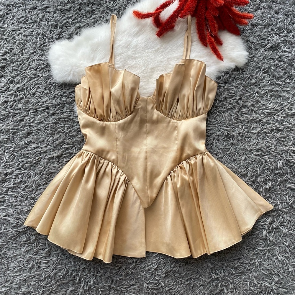 ASOS Cream Ruffled Corset Top - Picture 2 of 9